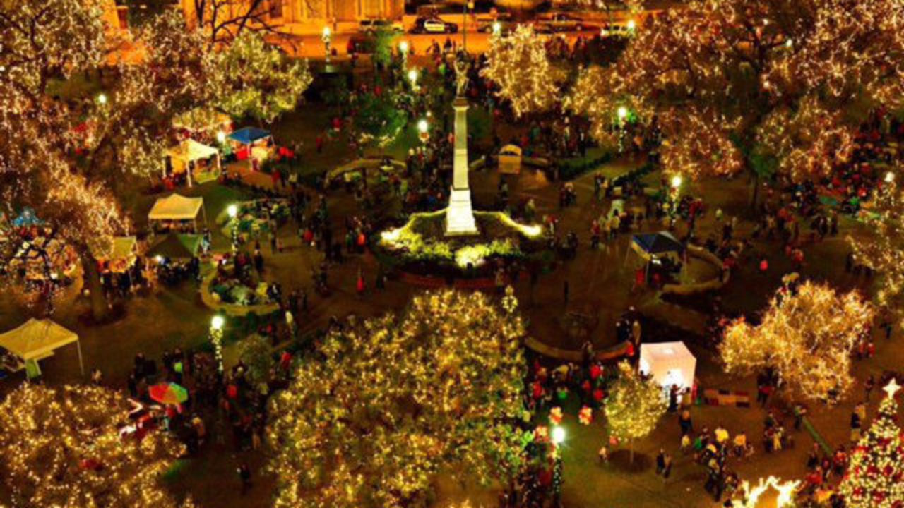 annual holiday lighting at travis park features 250 000 lights san ramon tree lighting